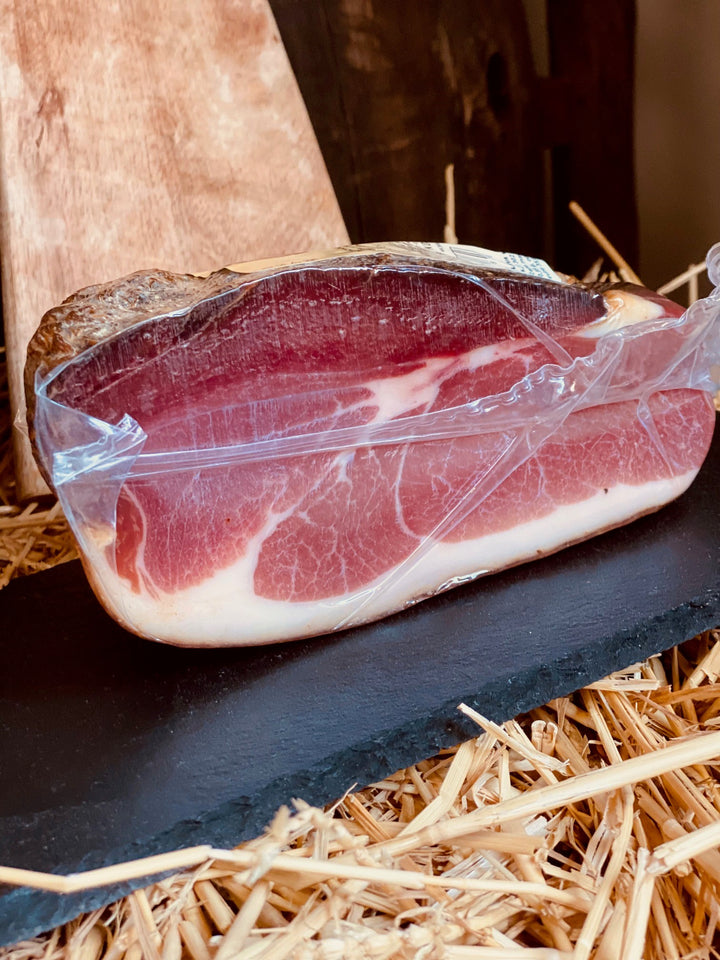 Dalmatinski prsut / Dalmatinischer Schinken